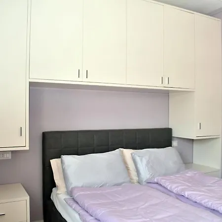 Apartment Tastefully Outfitted In